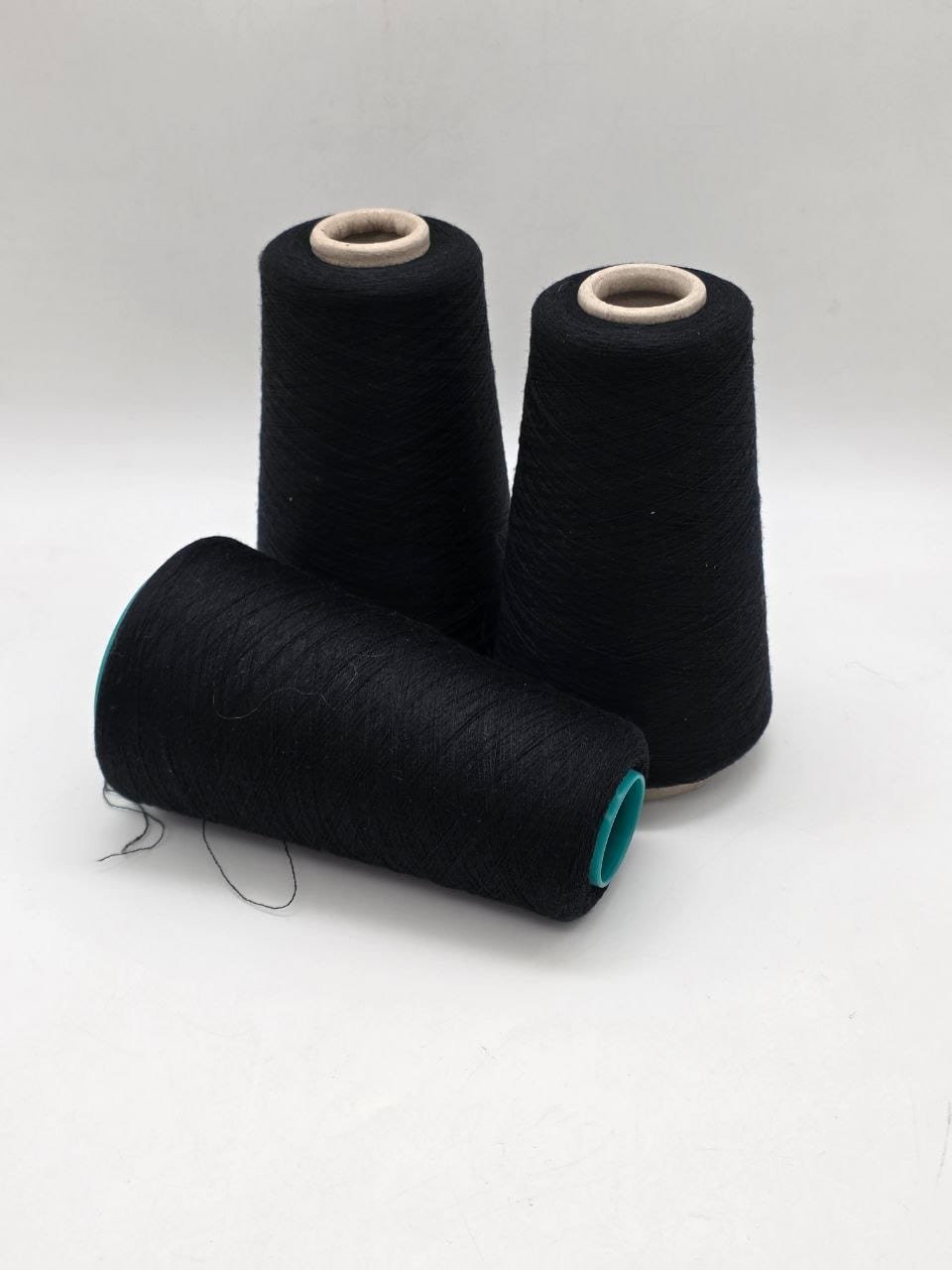 Skin Stretch - 92%WV 8%PL yarn - by Botto Giuseppe & Figli