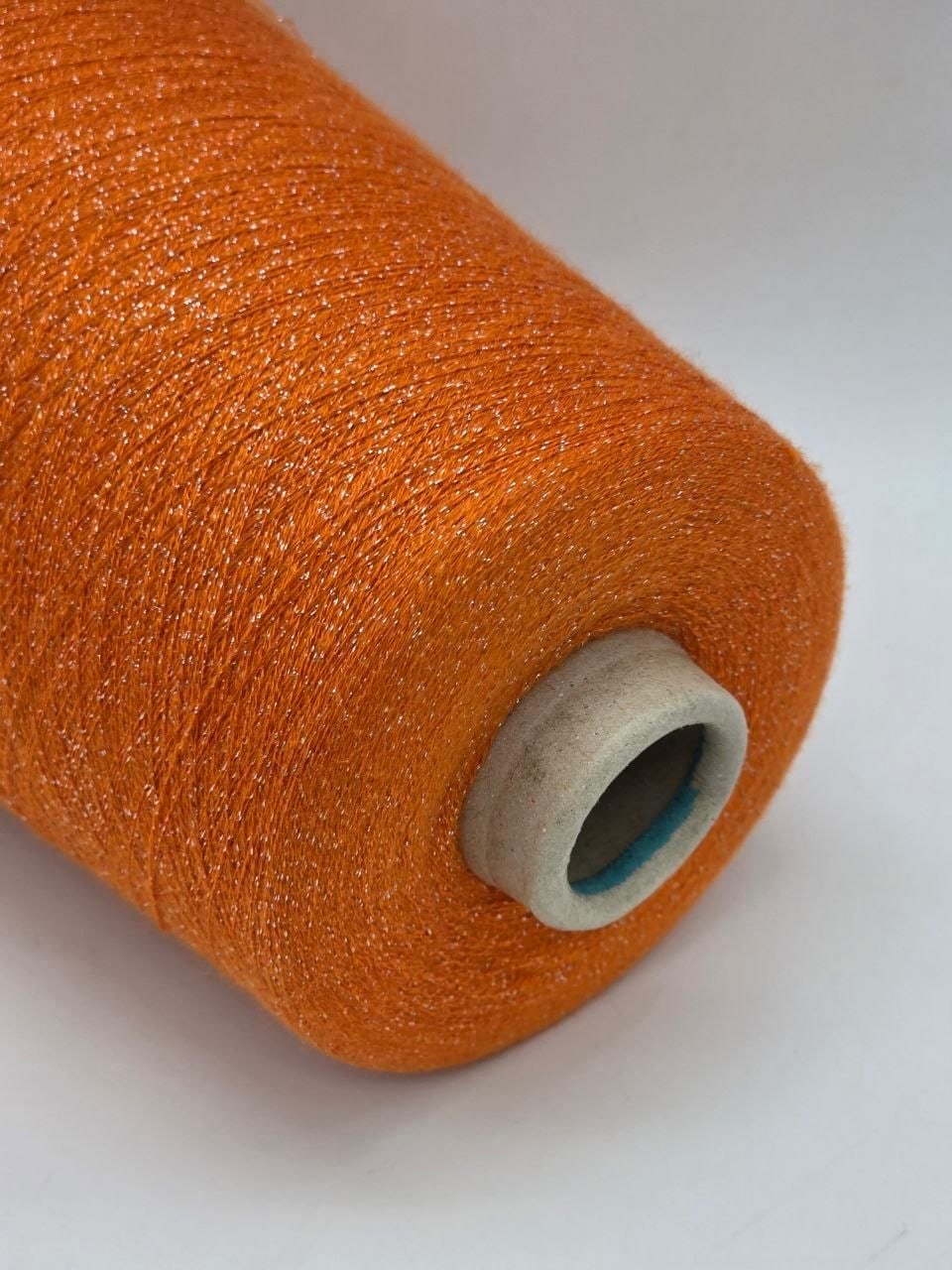 Phantom - 52%WS 23%SE 15%ME 10%PA yarn - by Cariaggi