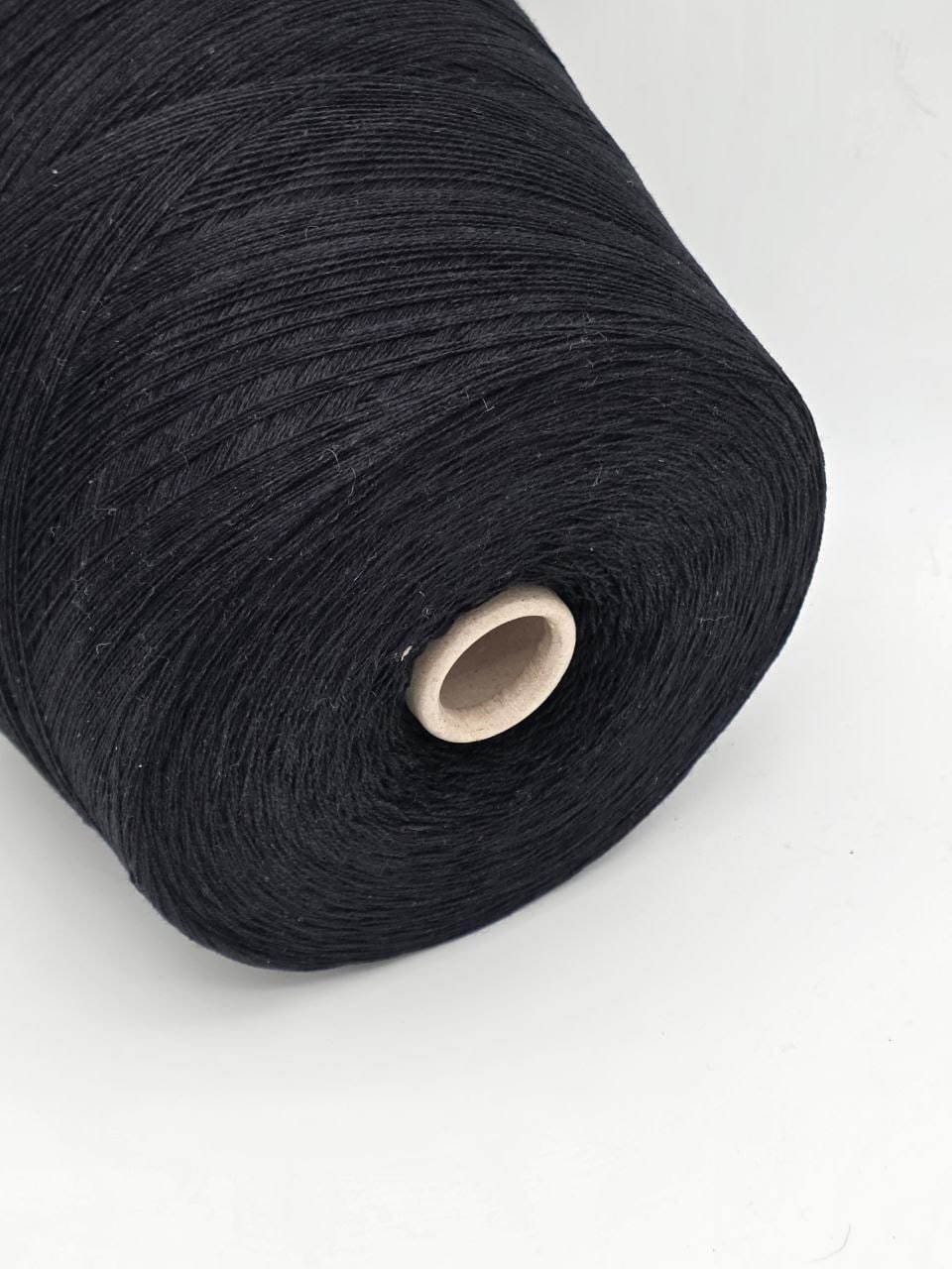 Abbraccio - 50%SE 50%WS yarn - by Millefili