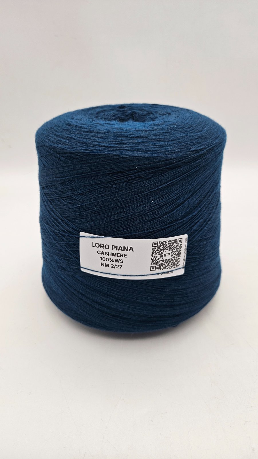 Cashmere - 100%WS yarn - by Loro Piana