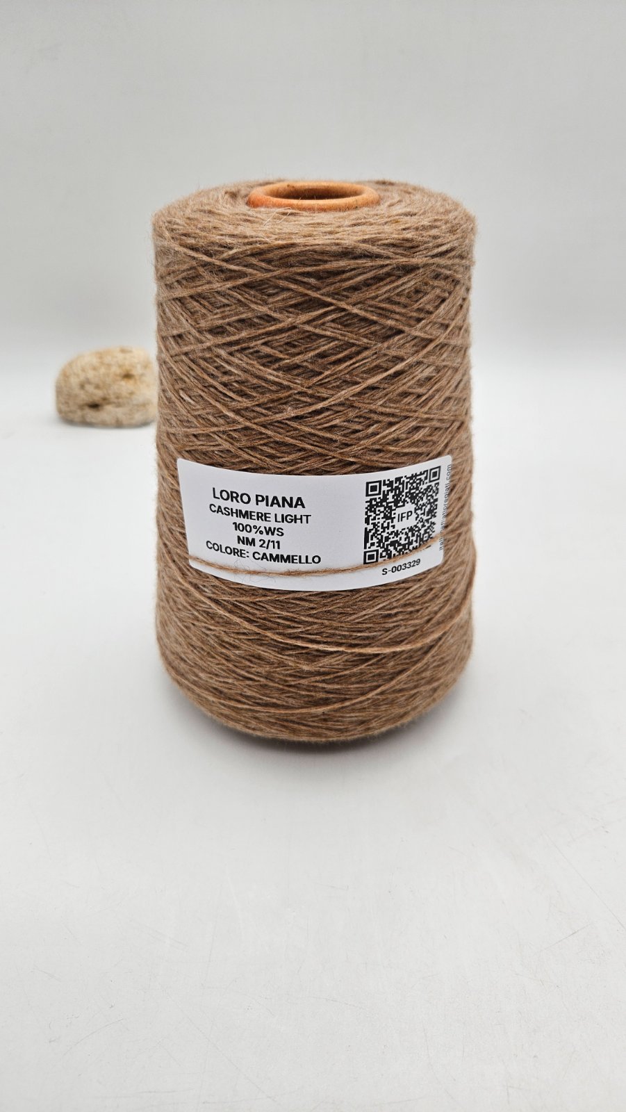 Cashmere light - 100%WS yarn - by Loro Piana